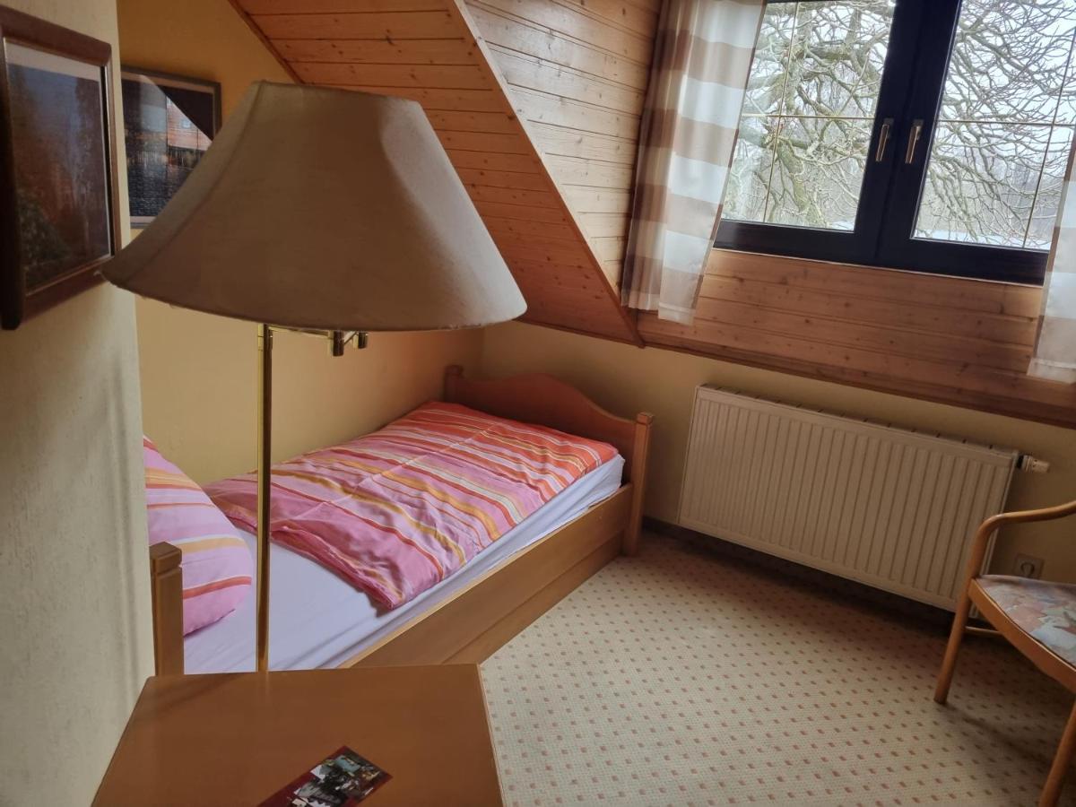 Altes Teichhaus - Pension Ottendorf-Okrilla Luaran gambar